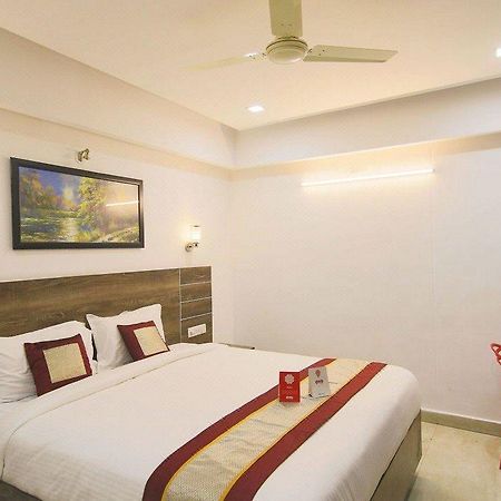 Oyo 9647 Hotel Mvv Bhavan Visakhapatnam Esterno foto