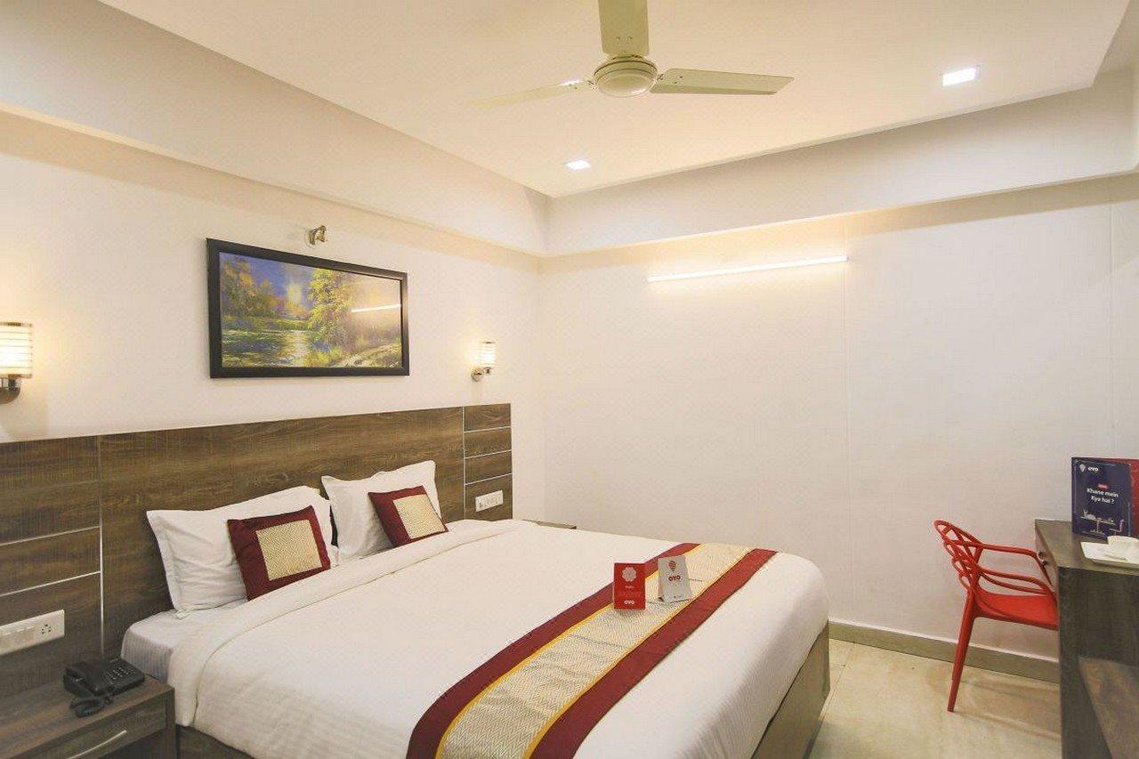 Oyo 9647 Hotel Mvv Bhavan Visakhapatnam Esterno foto